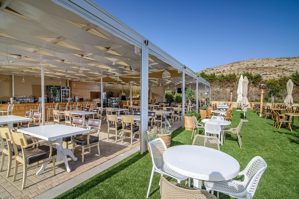 Anemos By Estia Aparthotel