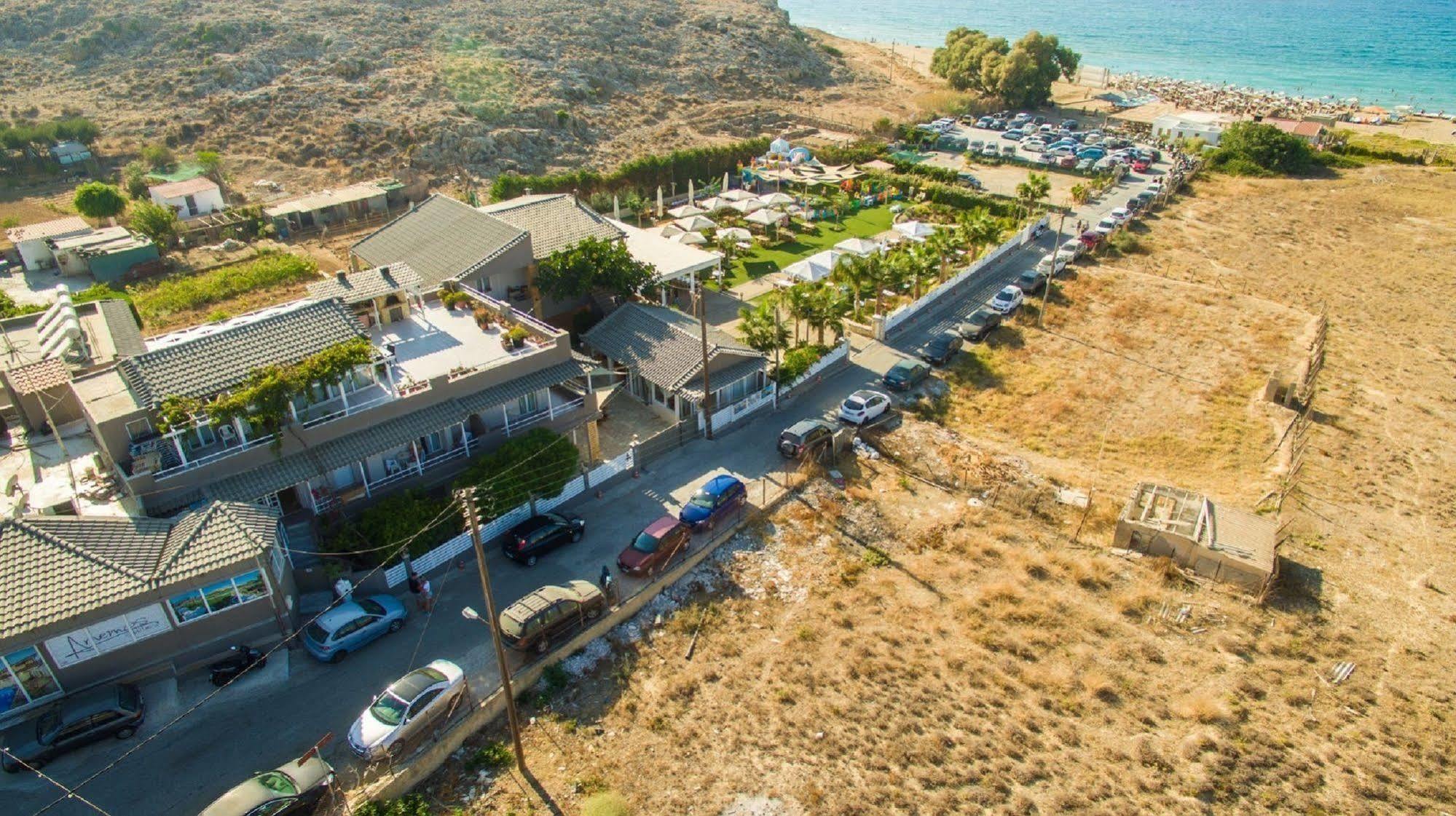 Aparthotel Anemos By Estia 3*